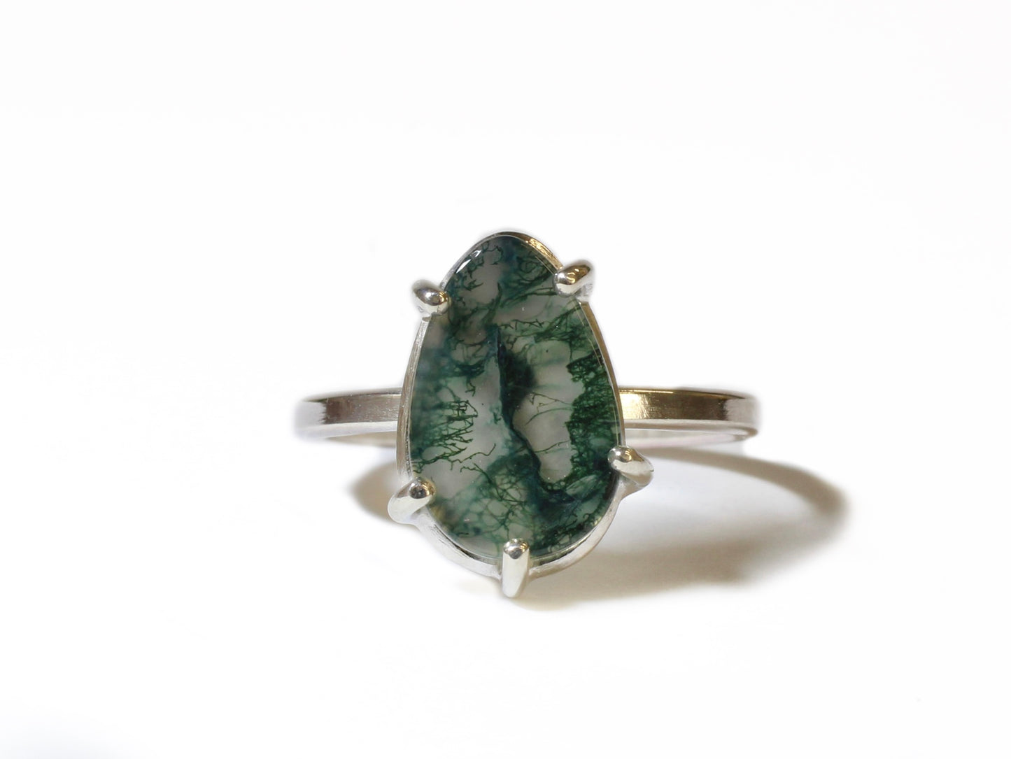 Teardrop Moss Ring