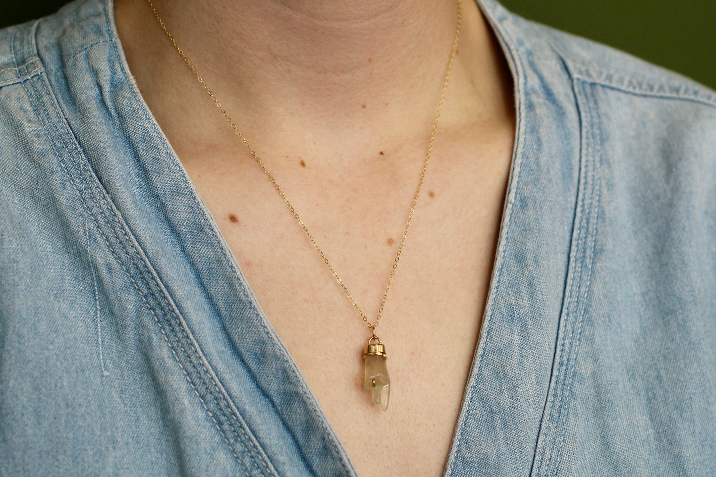 Fingers Crossed Necklace