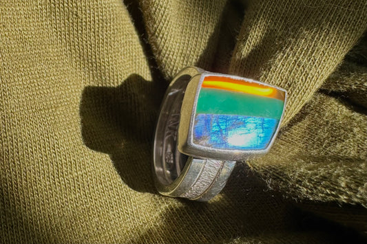 Spectrolite, Chrysoprase and Carnelian Ring