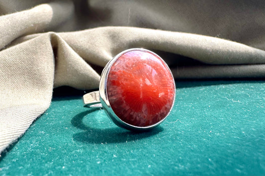 Red Horn Coral Ring