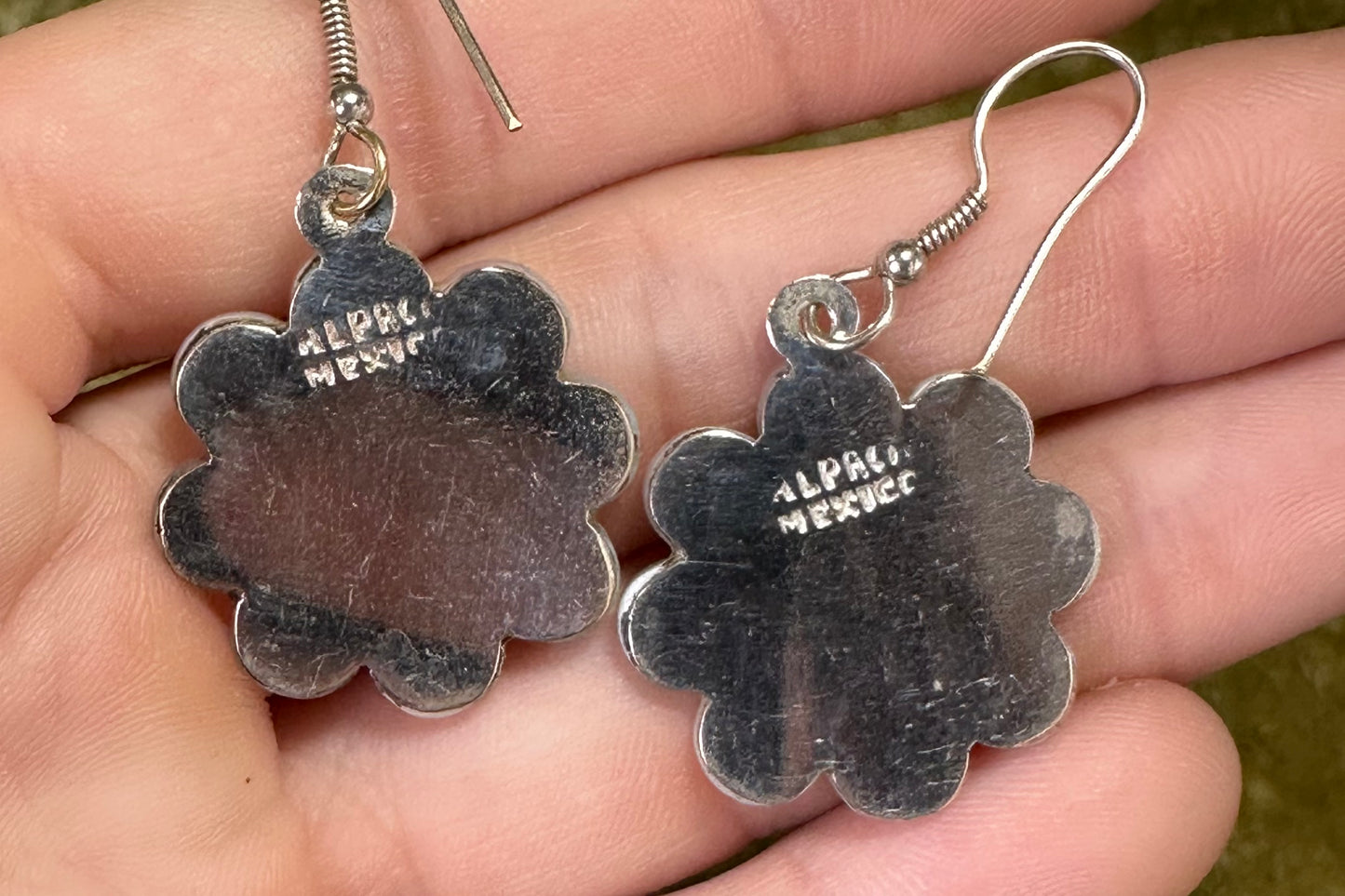 Mother of Pearl Flower Earrings