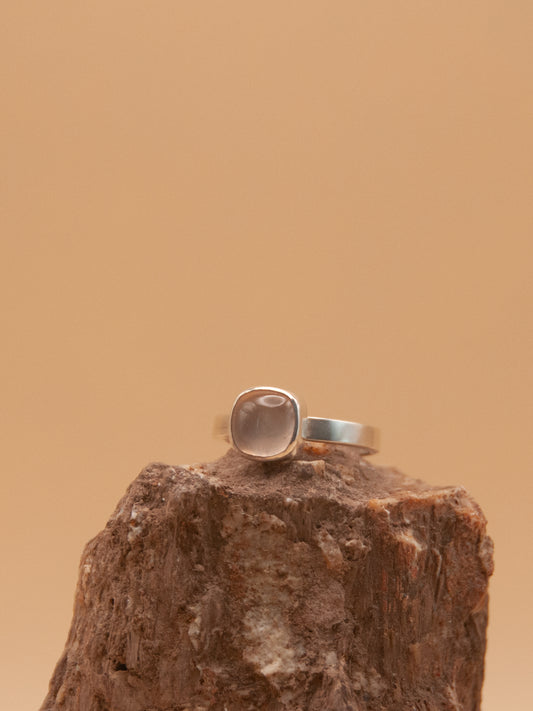 Rose Quartz Ring