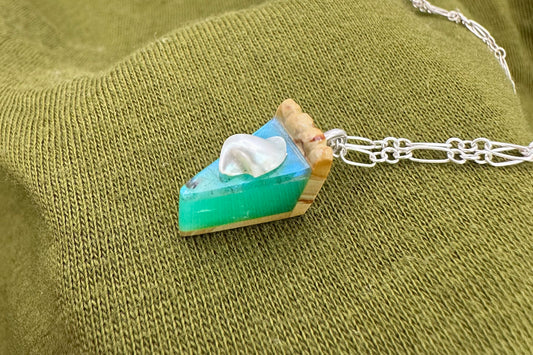 Chrysoprase Key-lime Pie Necklace